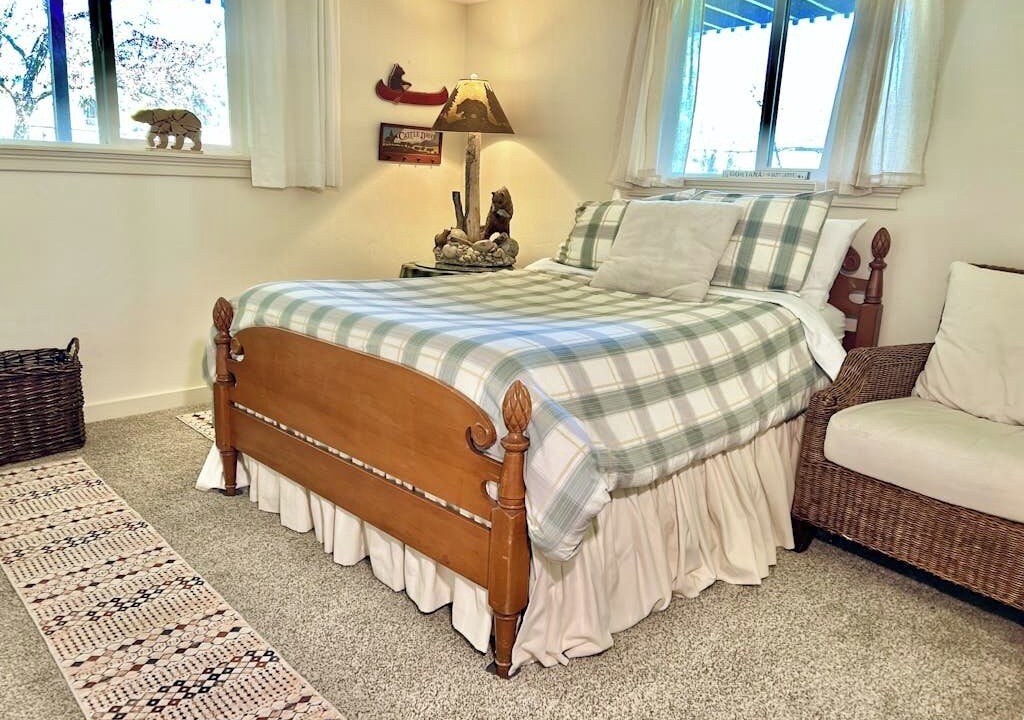 Photo of Bedroom in Woods Bay