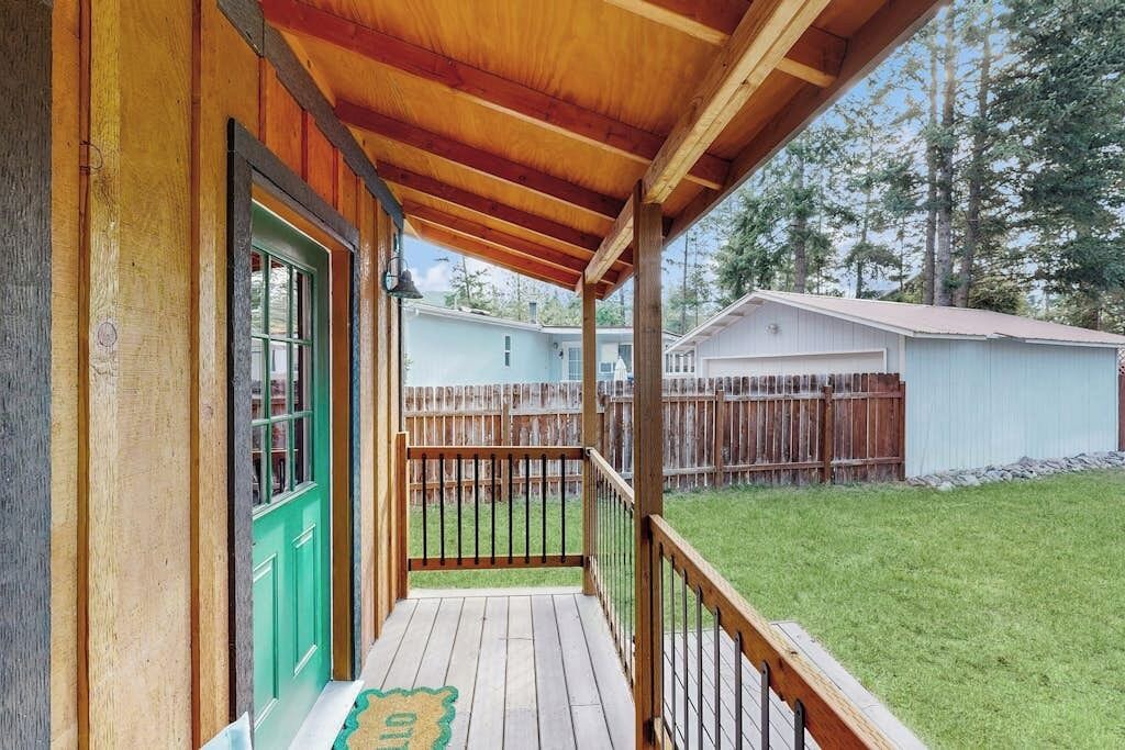 Photo of Outdoor in Woods Bay