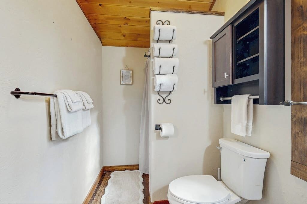 Photo of Bathroom in Woods Bay