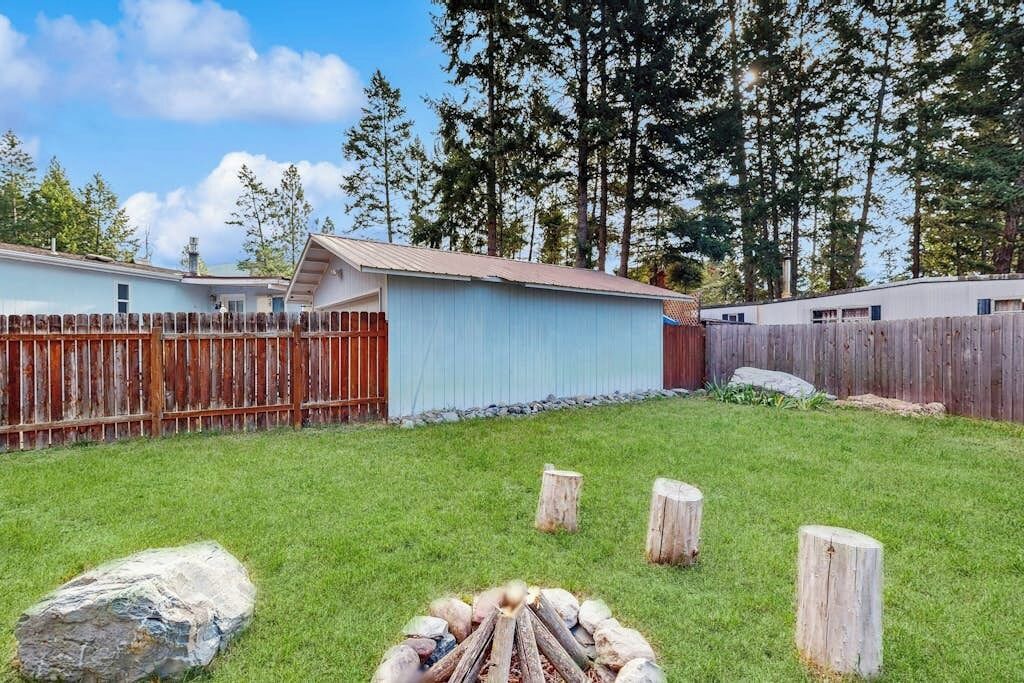 Photo of Outdoor in Woods Bay