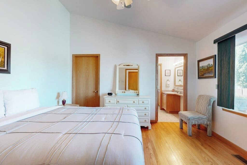 Photo of Bedroom in Kalispell