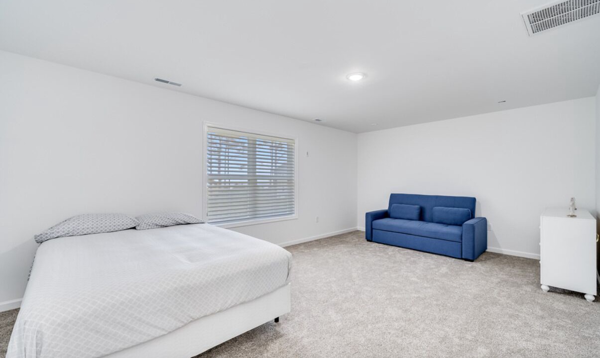 Photo of Bedroom in Captain's Cove