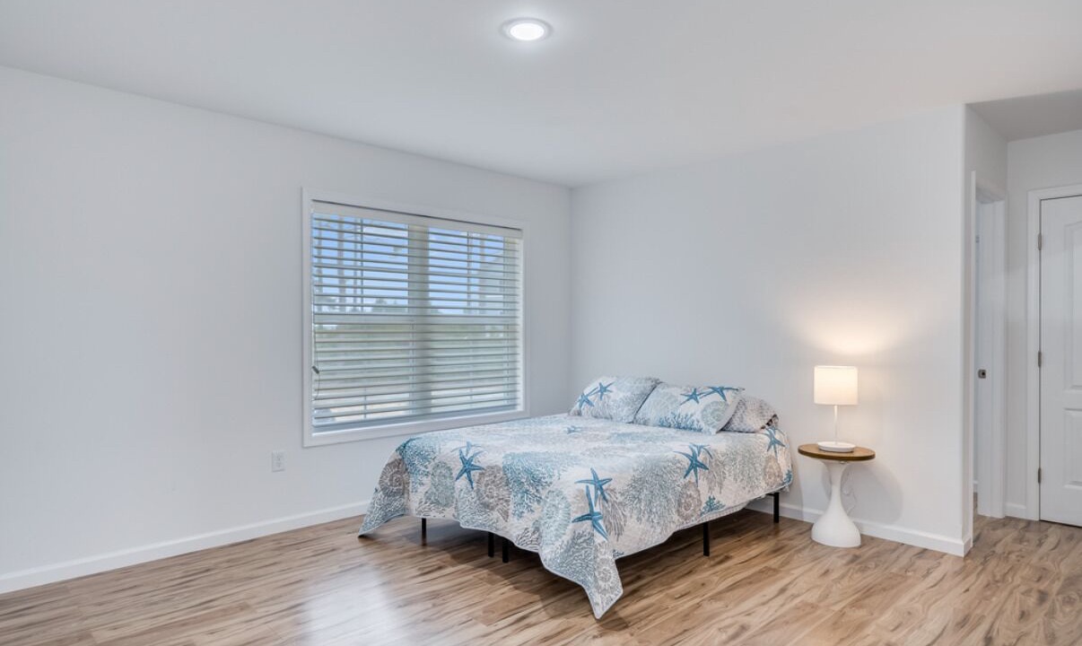 Photo of Bedroom in Captain's Cove
