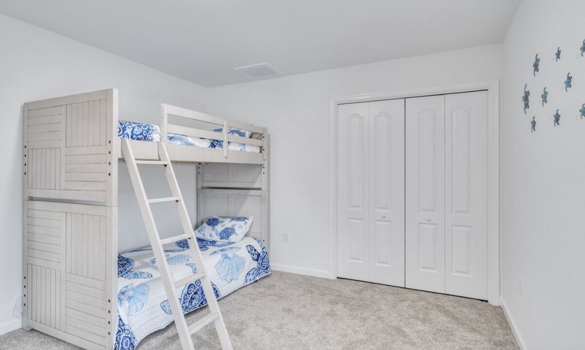 Photo of Bedroom in Captain's Cove