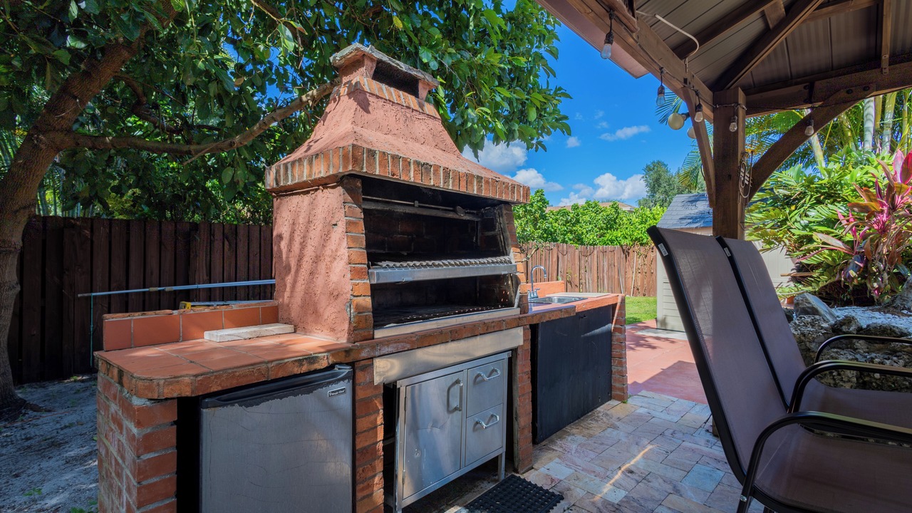 Photo of Patio Balcony in Weston