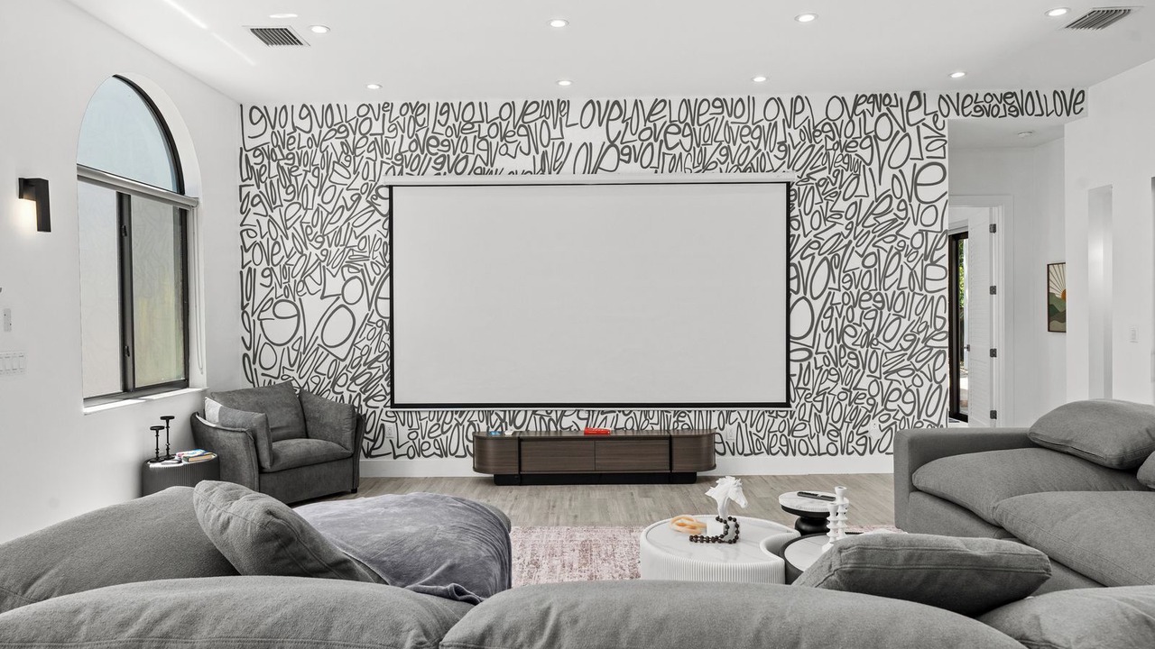 Photo of Livingroom in Miami Shores