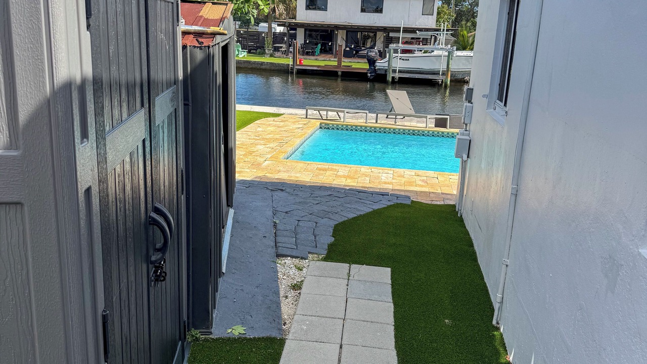 Photo of Outdoor in North Central Hollywood