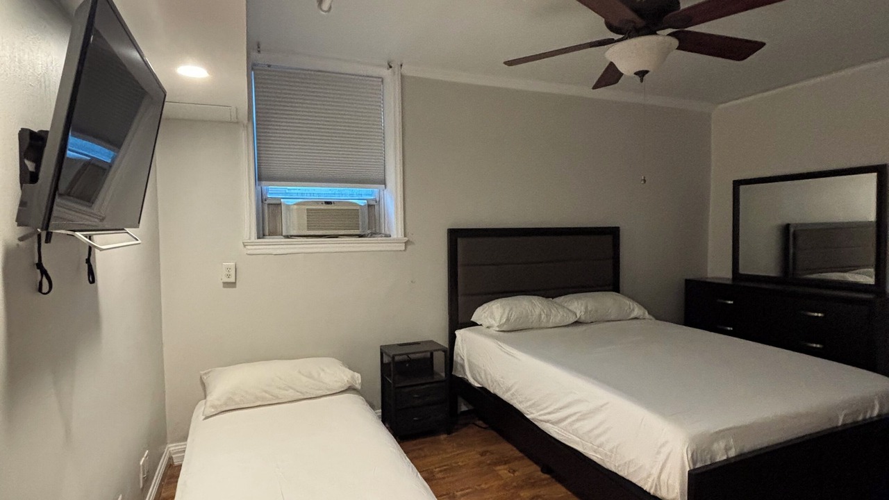 Photo of Bedroom in Rutherford