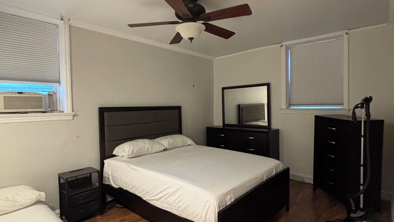 Photo of Bedroom in Rutherford