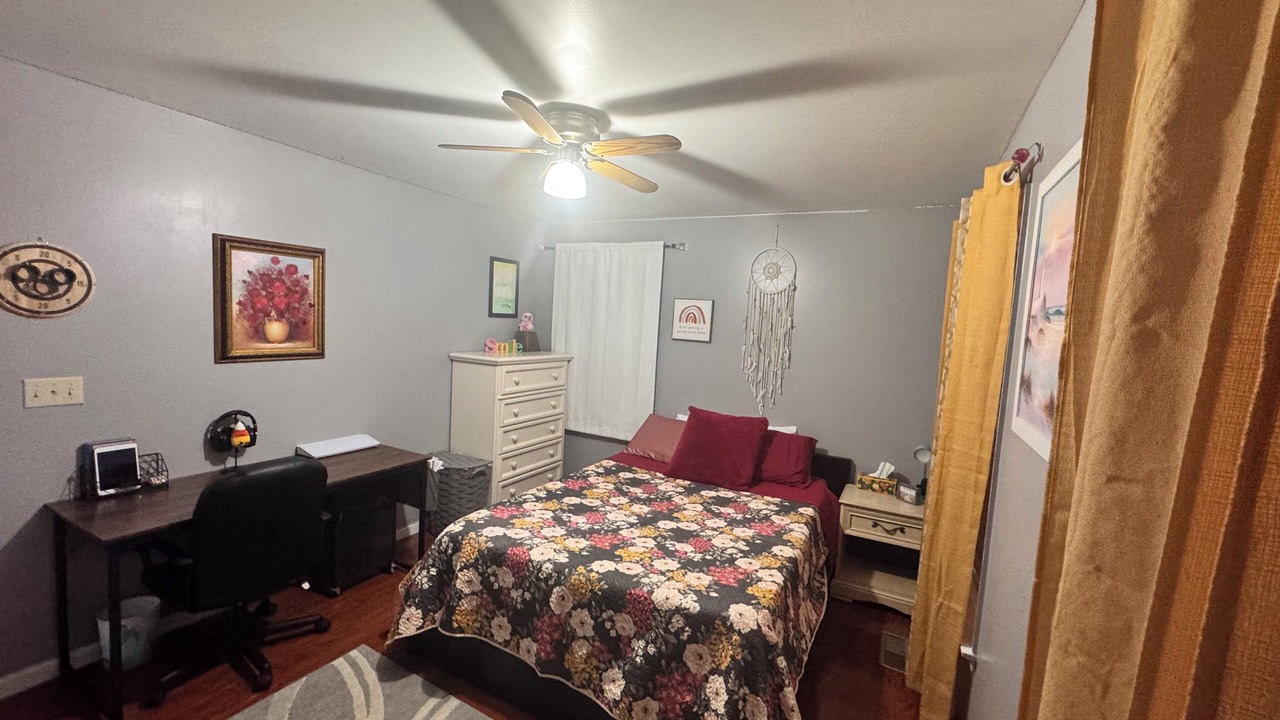Photo of Bedroom in West Ocean City