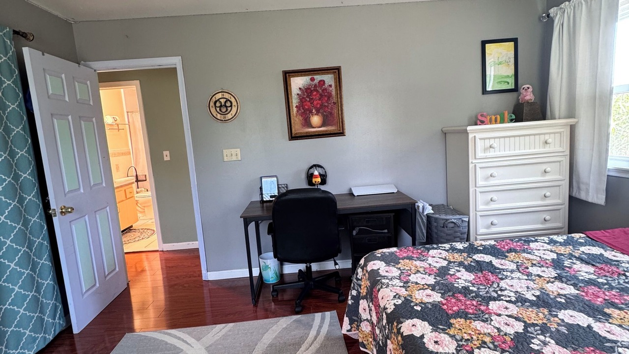 Photo of Bedroom in West Ocean City