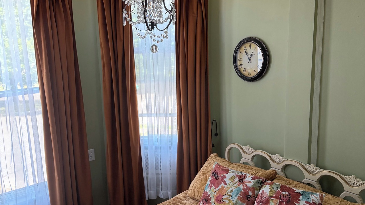 Photo of Bedroom in Oneida