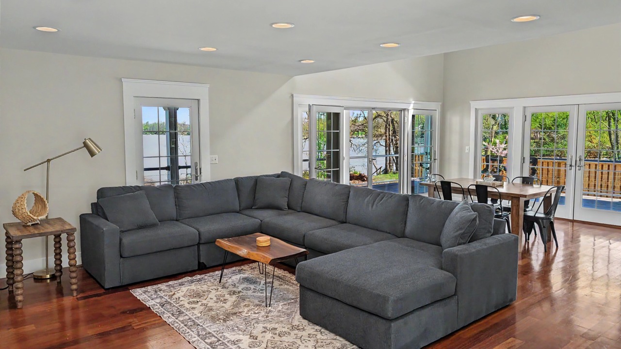 Photo of Livingroom in Chestertown