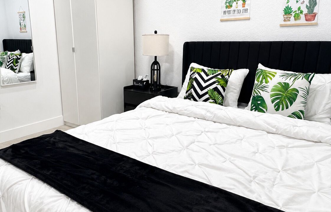 Photo of Bedroom in Pembroke Pines
