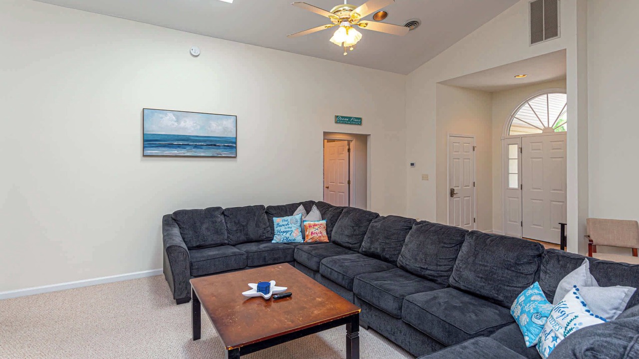 Photo of Livingroom in Ocean Pines