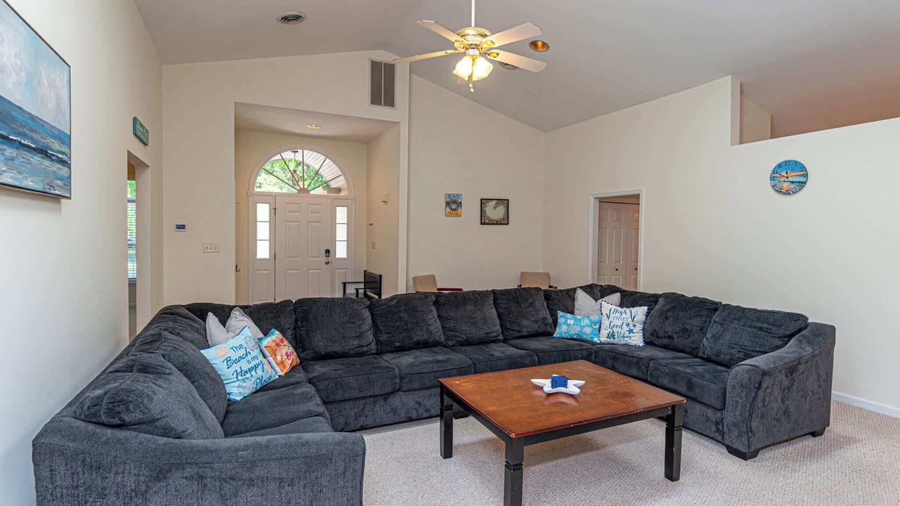 Photo of Livingroom in Ocean Pines