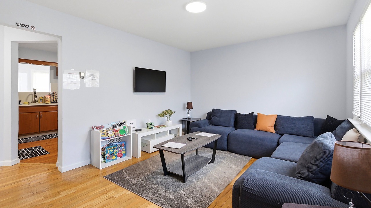 Photo of Livingroom in Leonardo
