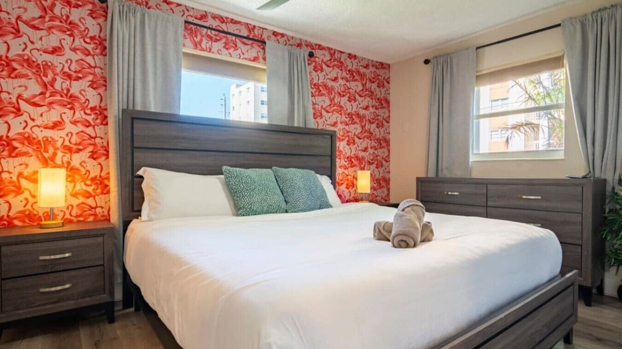 Photo of Bedroom in Hallandale Beach