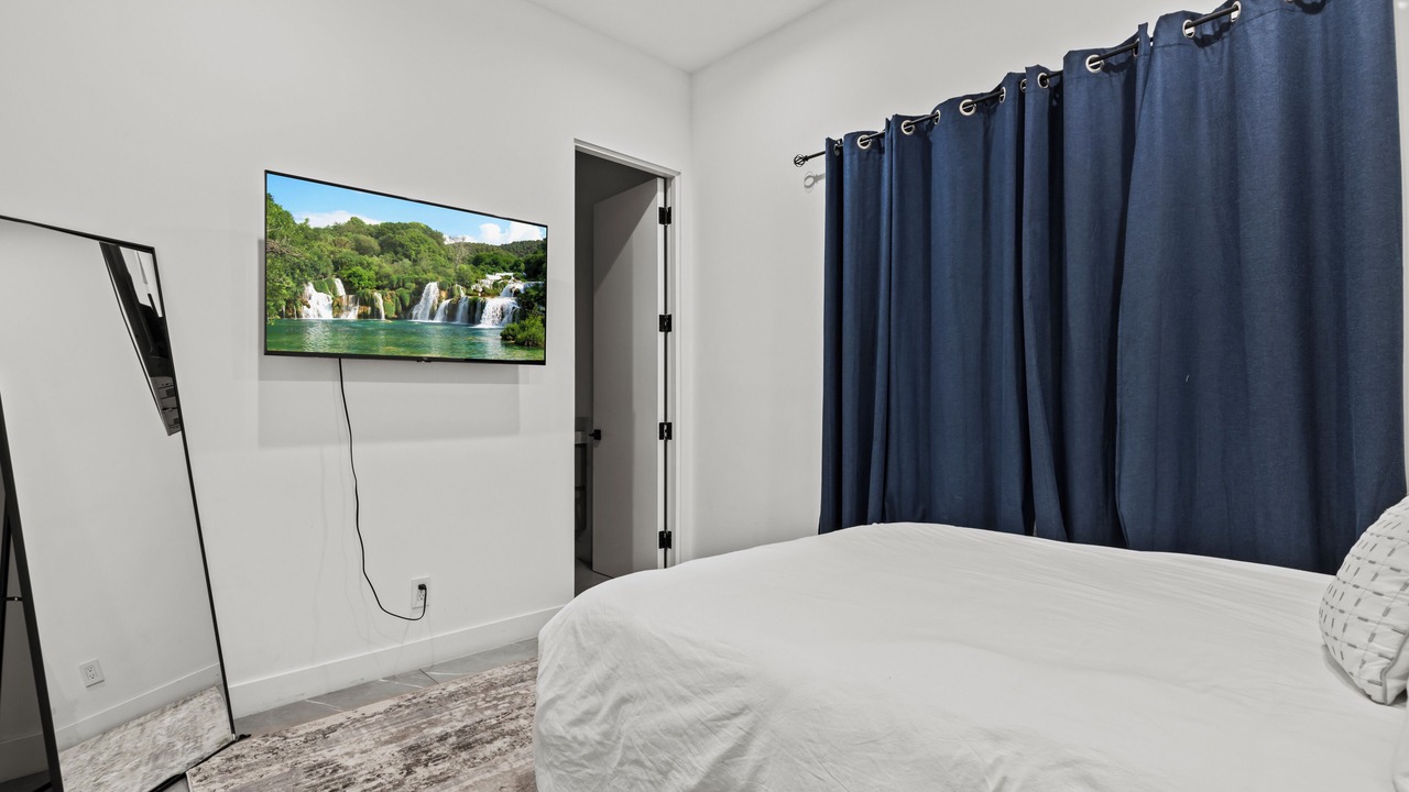 Photo of Bedroom in West Los Angeles
