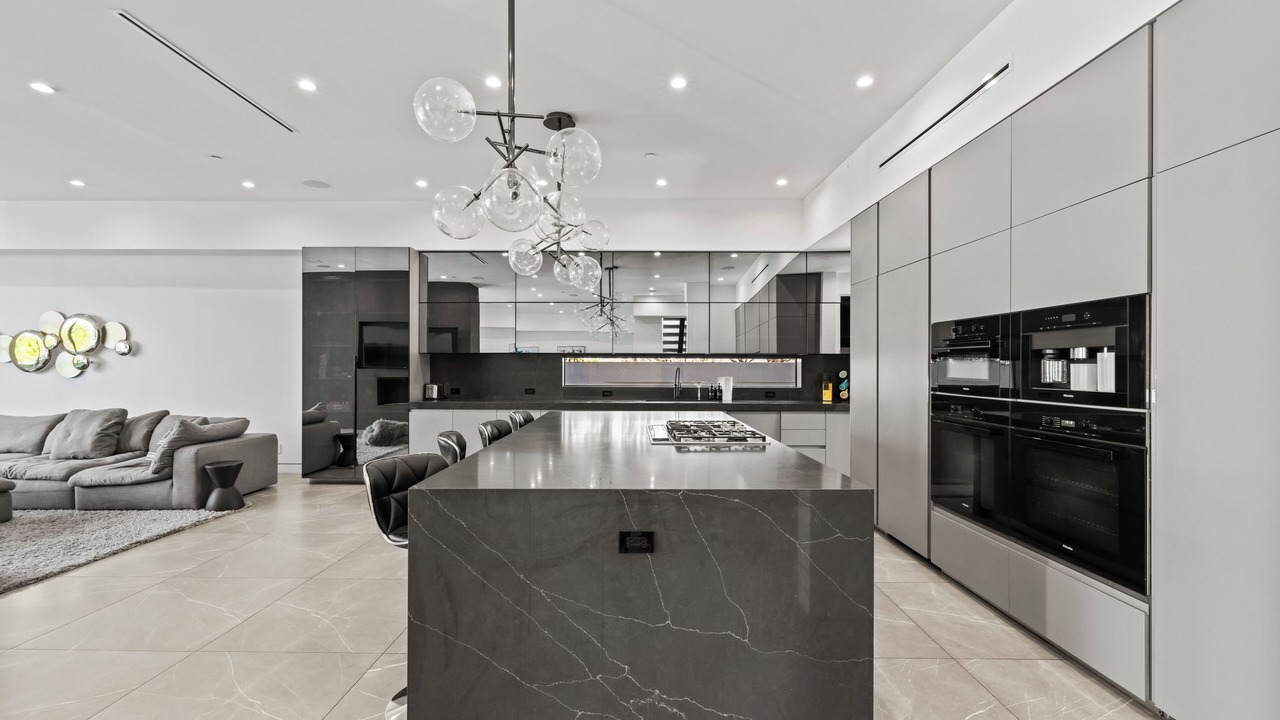 Photo of Kitchen in West Los Angeles