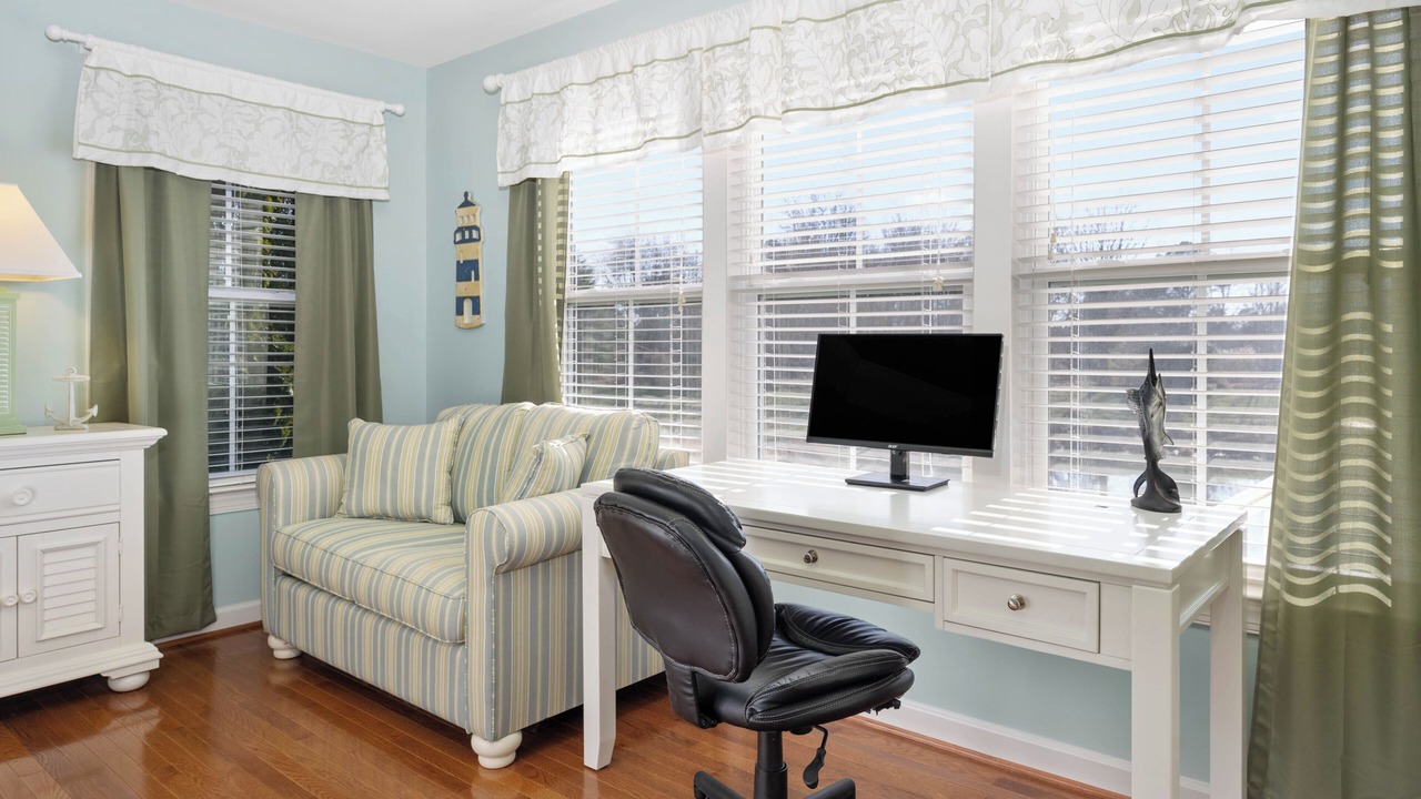 Photo of Livingroom in The Commons