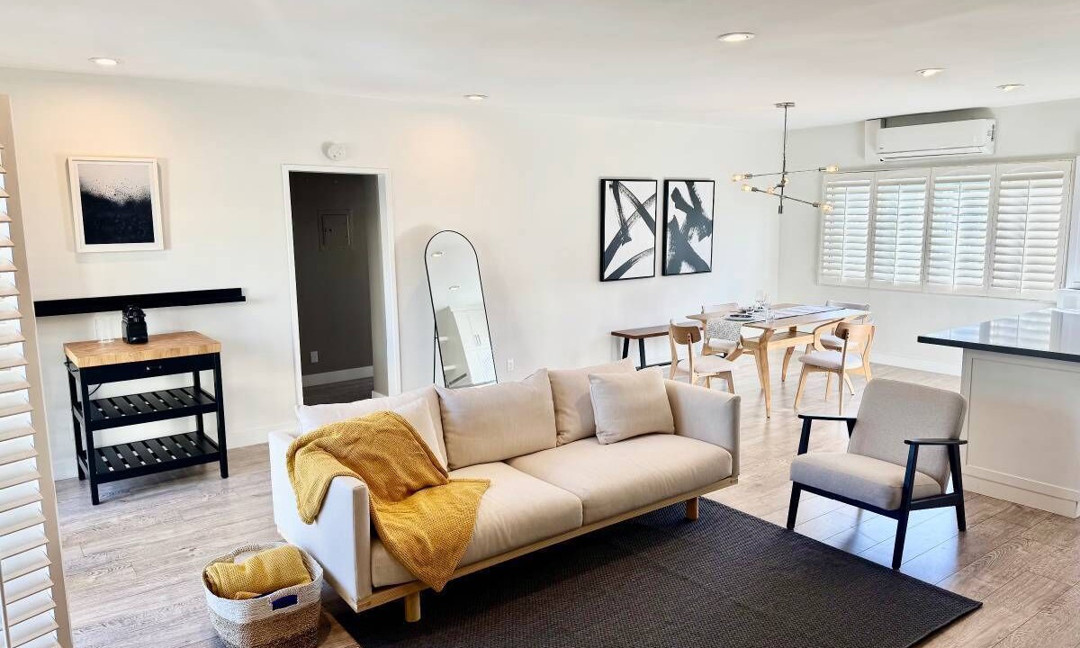 Photo of Livingroom in West Hollywood