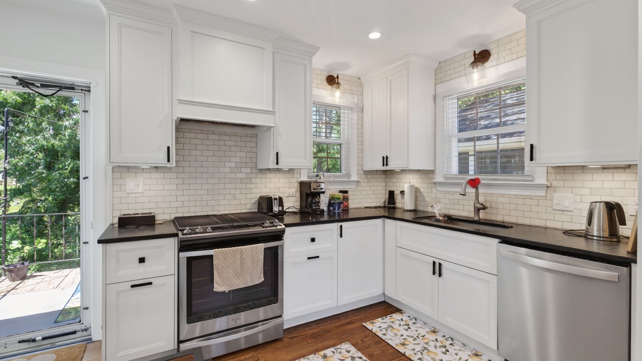 Photo of Kitchen in Fry's Spring