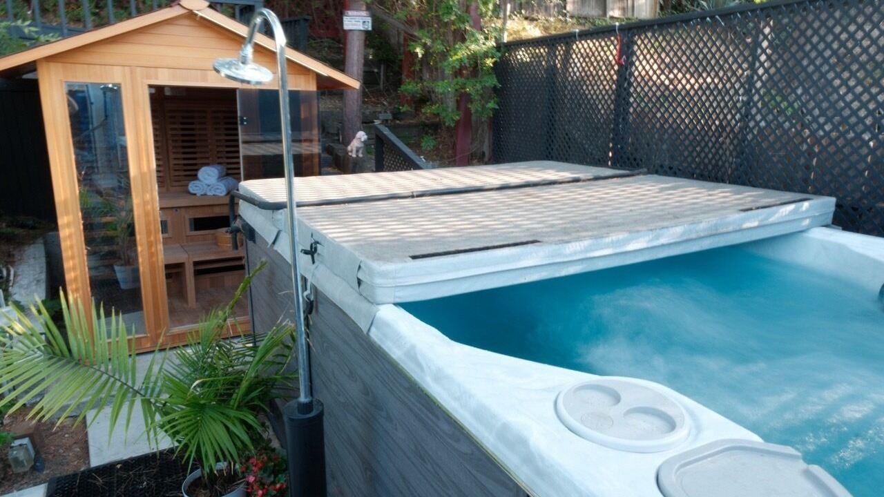 Photo of Patio Balcony in Woodland Hills