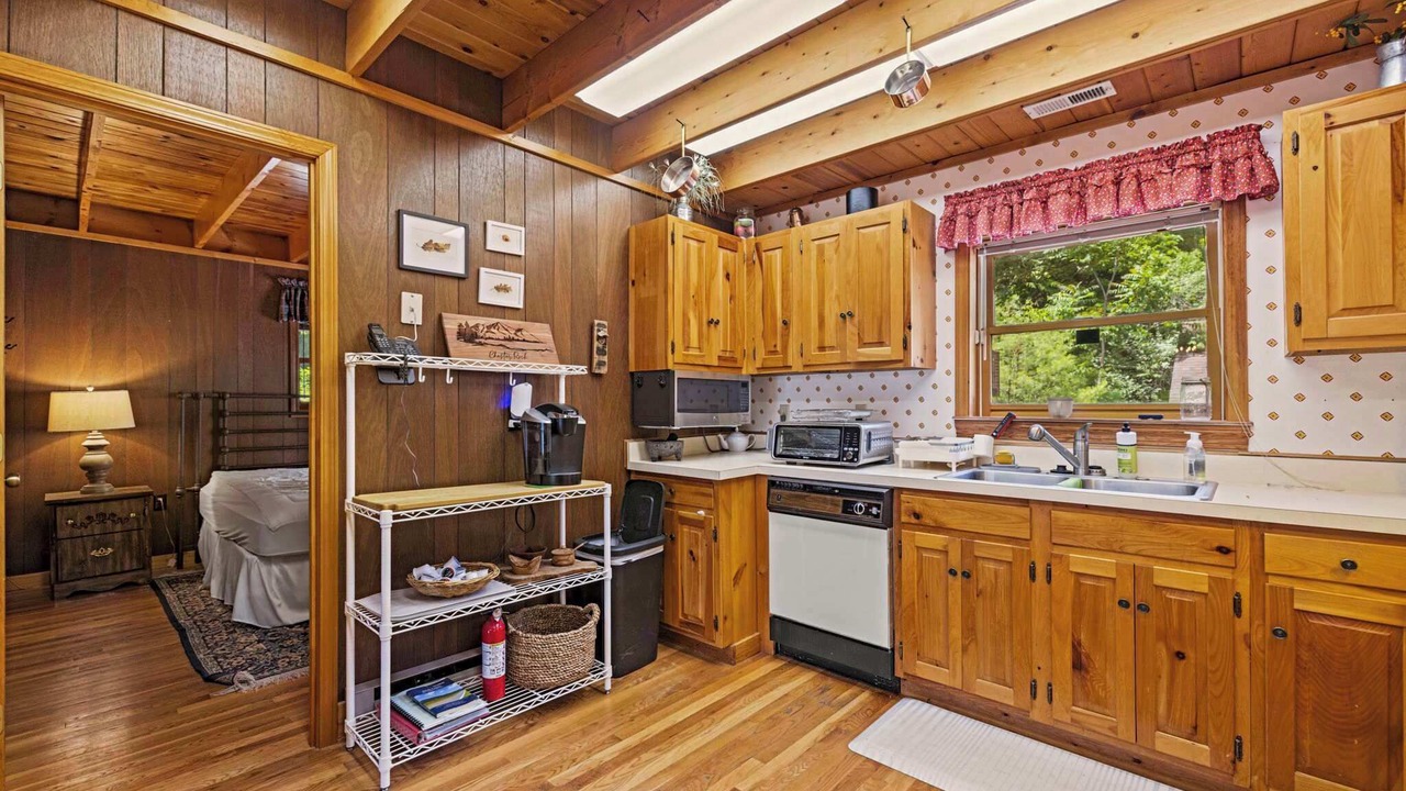 Photo of Kitchen in South Fork