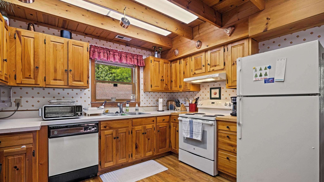 Photo of Kitchen in South Fork