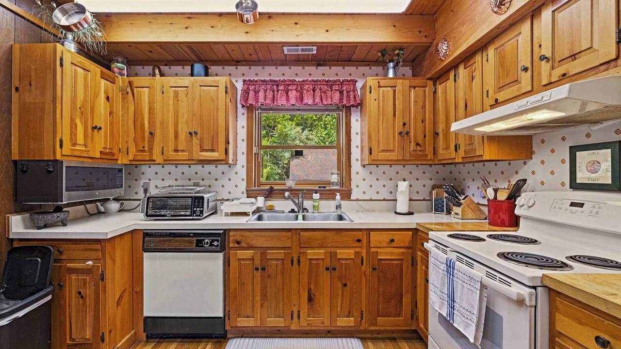 Photo of Kitchen in South Fork