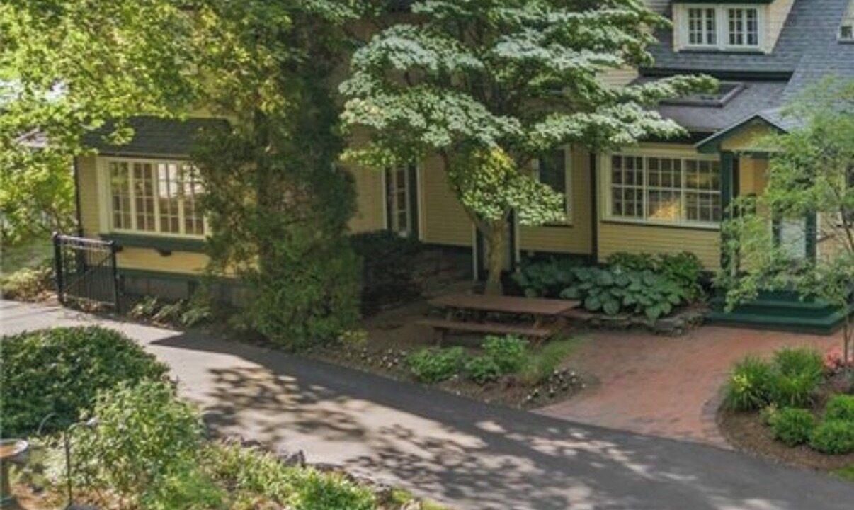 Photo of Outdoor in Rochester