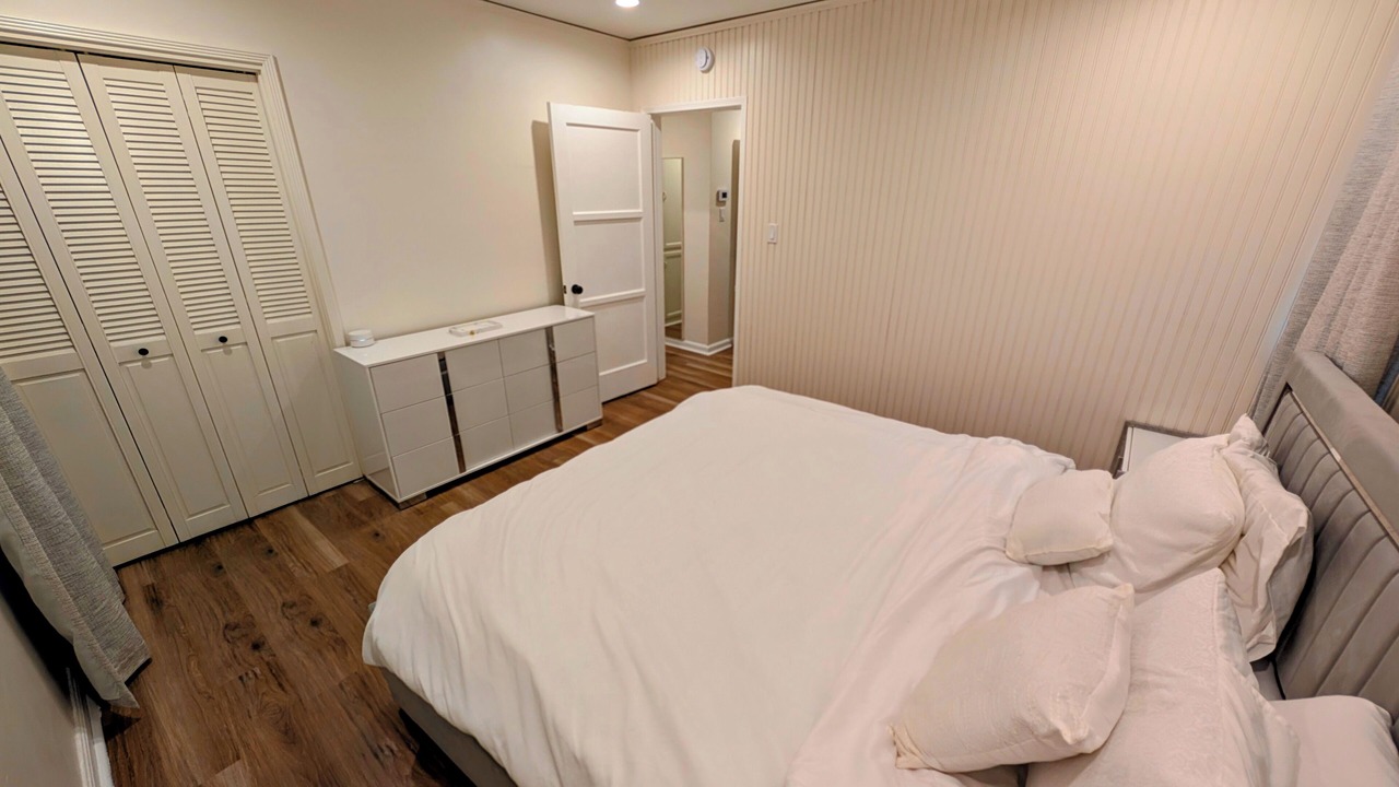Photo of Bedroom in Inglewood