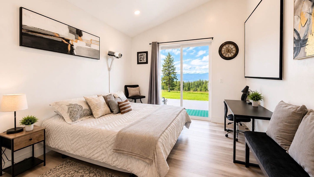 Photo of Bedroom in Eureka