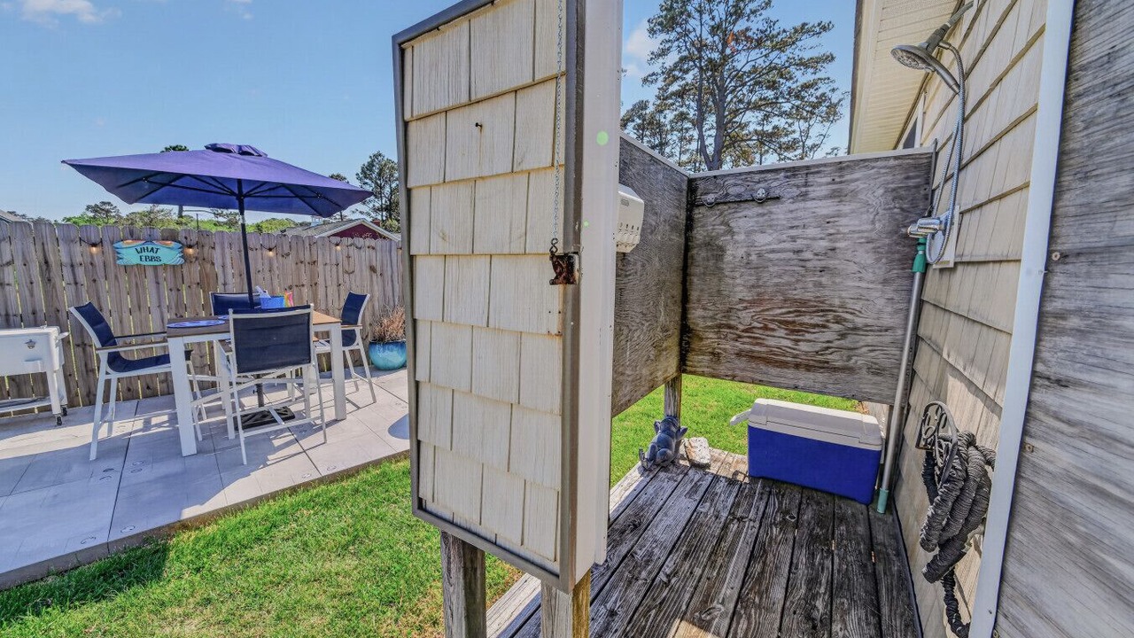 Photo of Outdoor in Gwynn