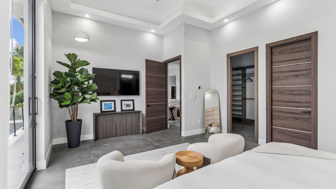Photo of Bedroom in Bal Harbour
