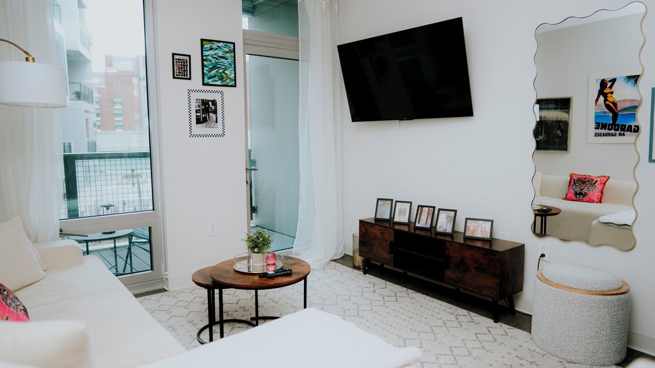 Photo of Livingroom in East Cambridge