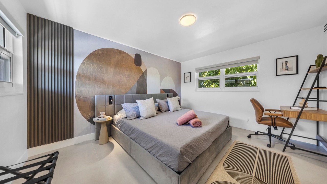 Photo of Bedroom in Coral Ridge Isles