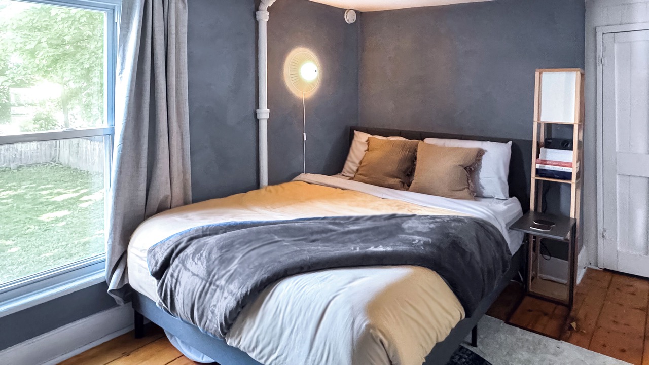 Photo of Bedroom in Connelly