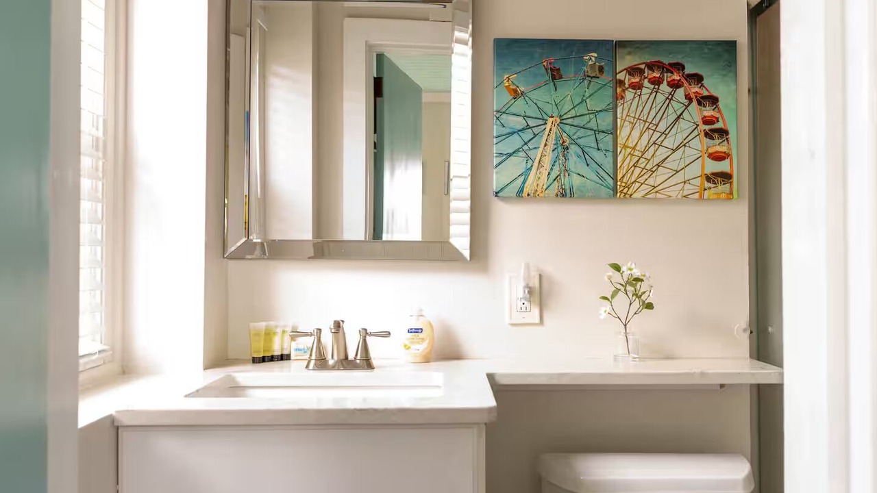 Photo of Bathroom in North End