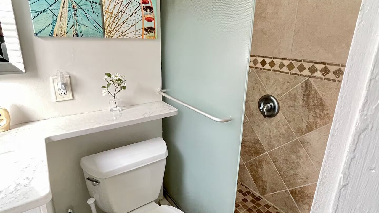 Photo of Bathroom in North End