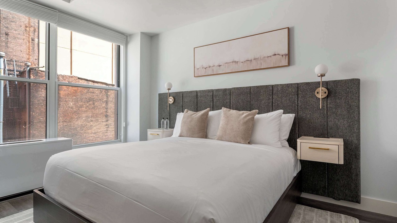Photo of Bedroom in Financial District