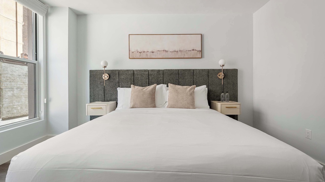 Photo of Bedroom in Financial District