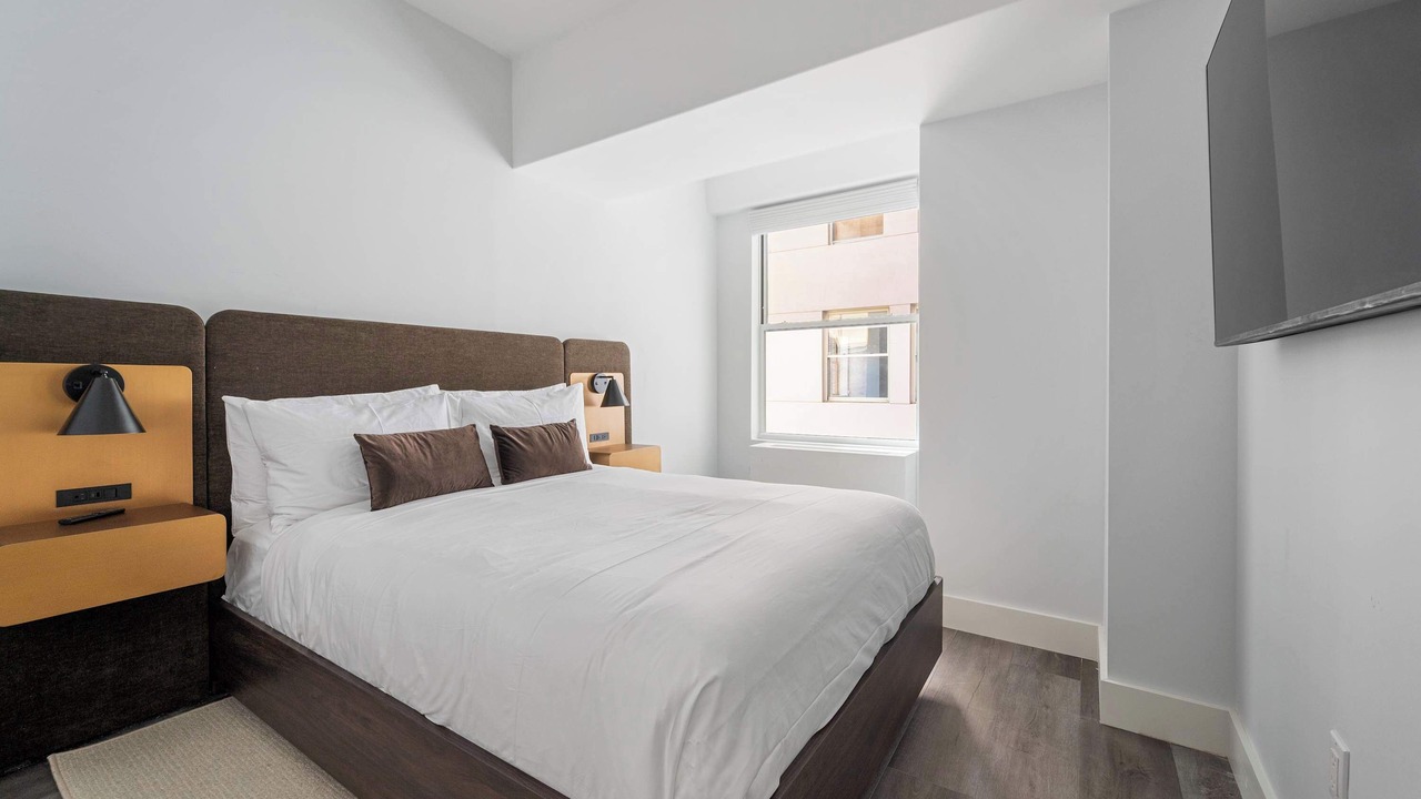 Photo of Bedroom in Financial District