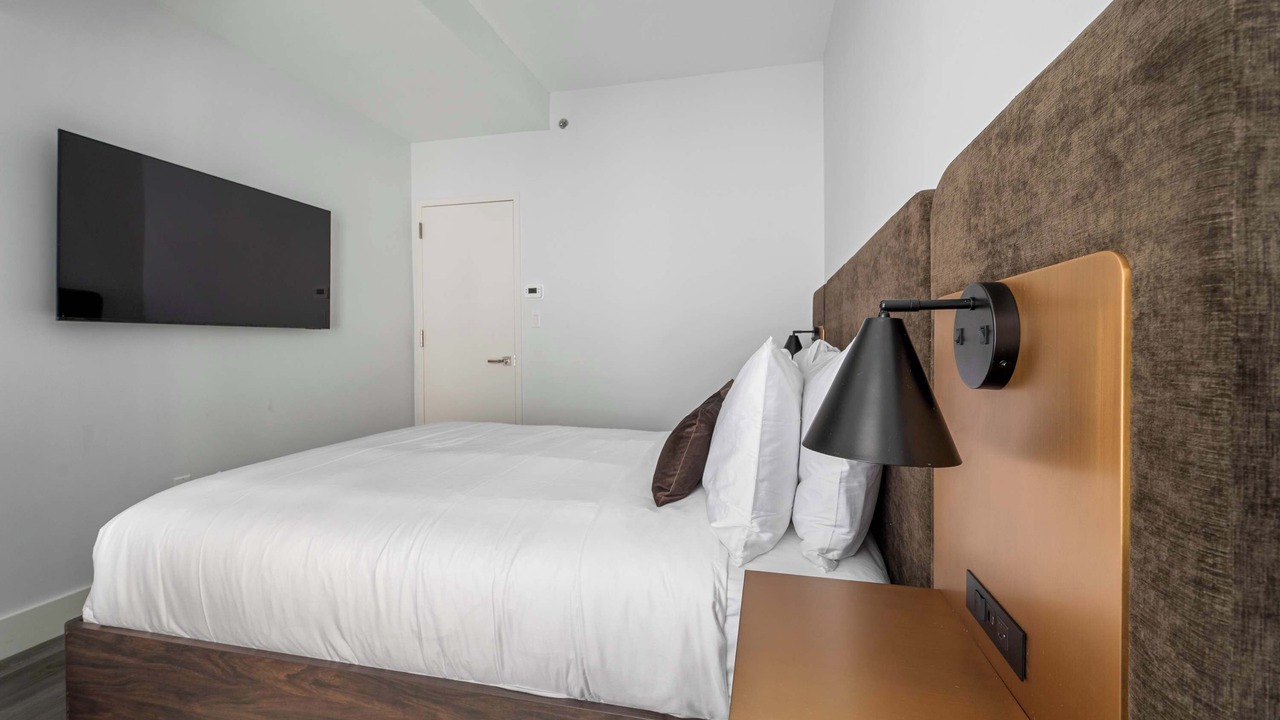Photo of Bedroom in Financial District
