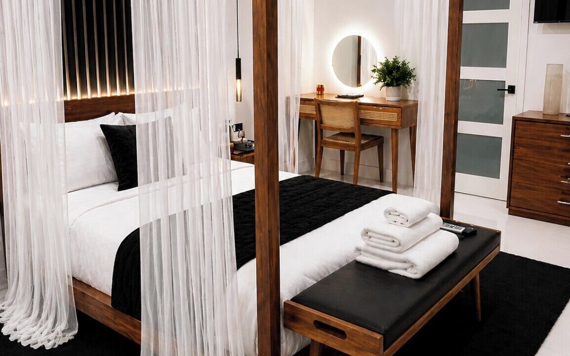 Photo of Bedroom in North Central Hollywood
