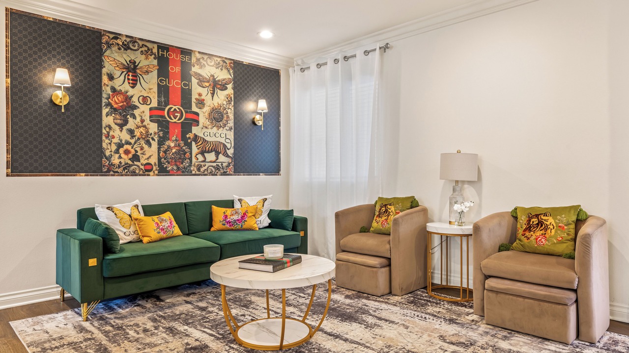 Photo of Livingroom in Los Angeles