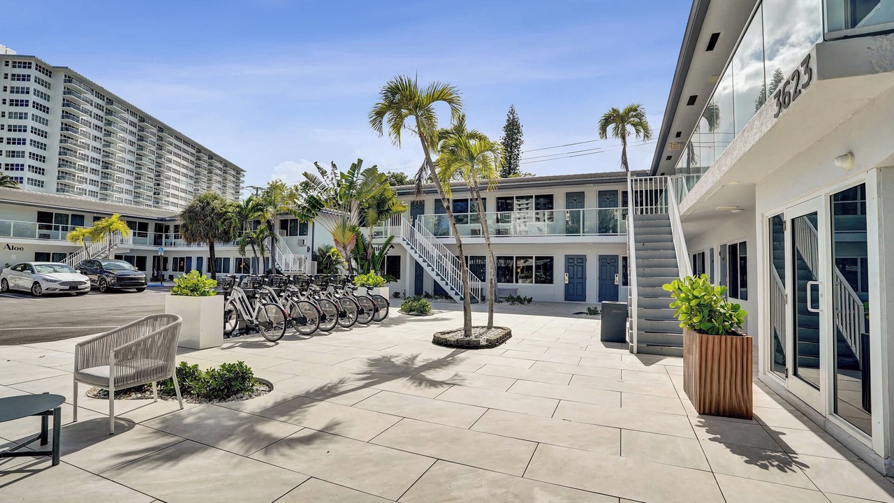 Photo of Patio Balcony in Galt Mile