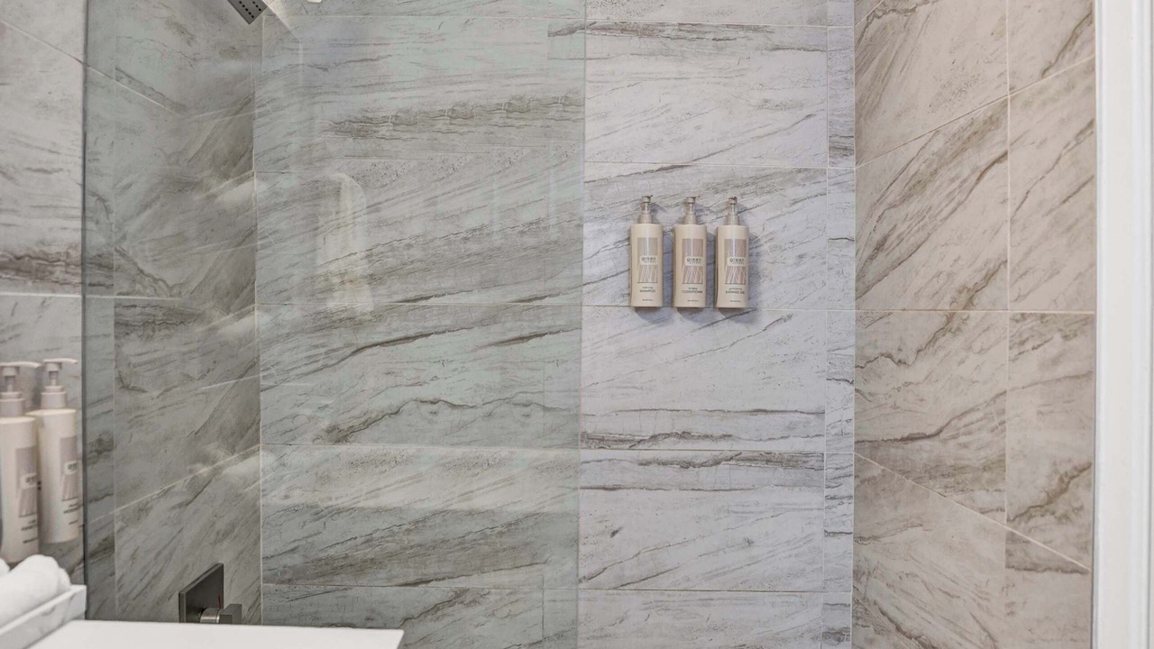 Photo of Bathroom in Galt Mile