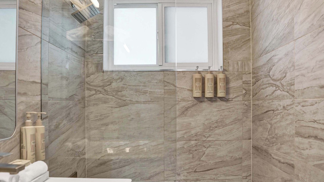 Photo of Bathroom in Galt Mile